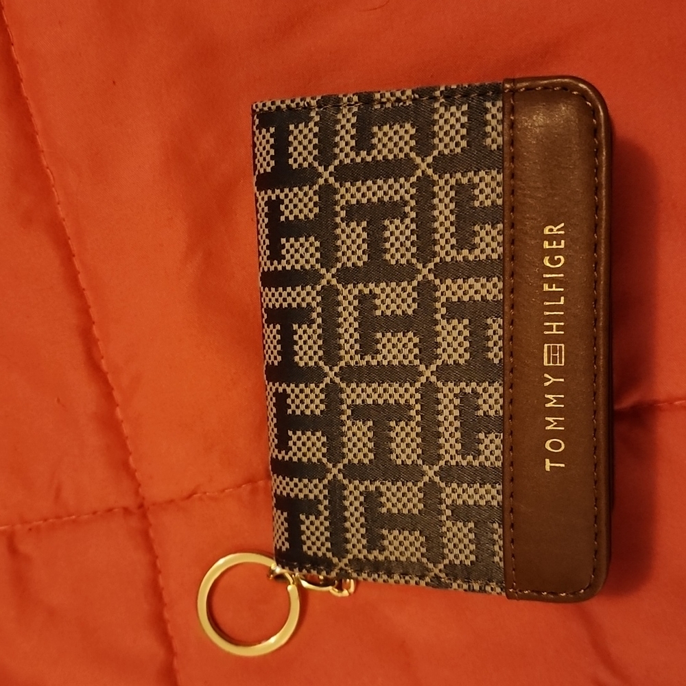 Tommy Hilfiger wallet